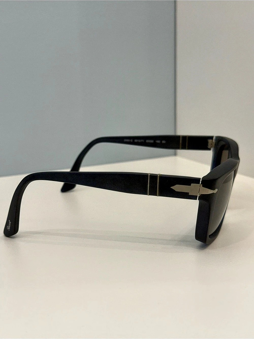 Persol 3065-S Navy Blue Sunglasses 55mm - Picture 4 of 12